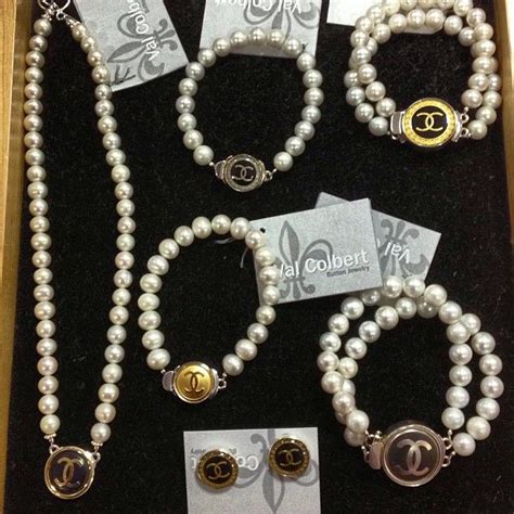 Nwt Chanel Button Jewelry By Val Colbert 